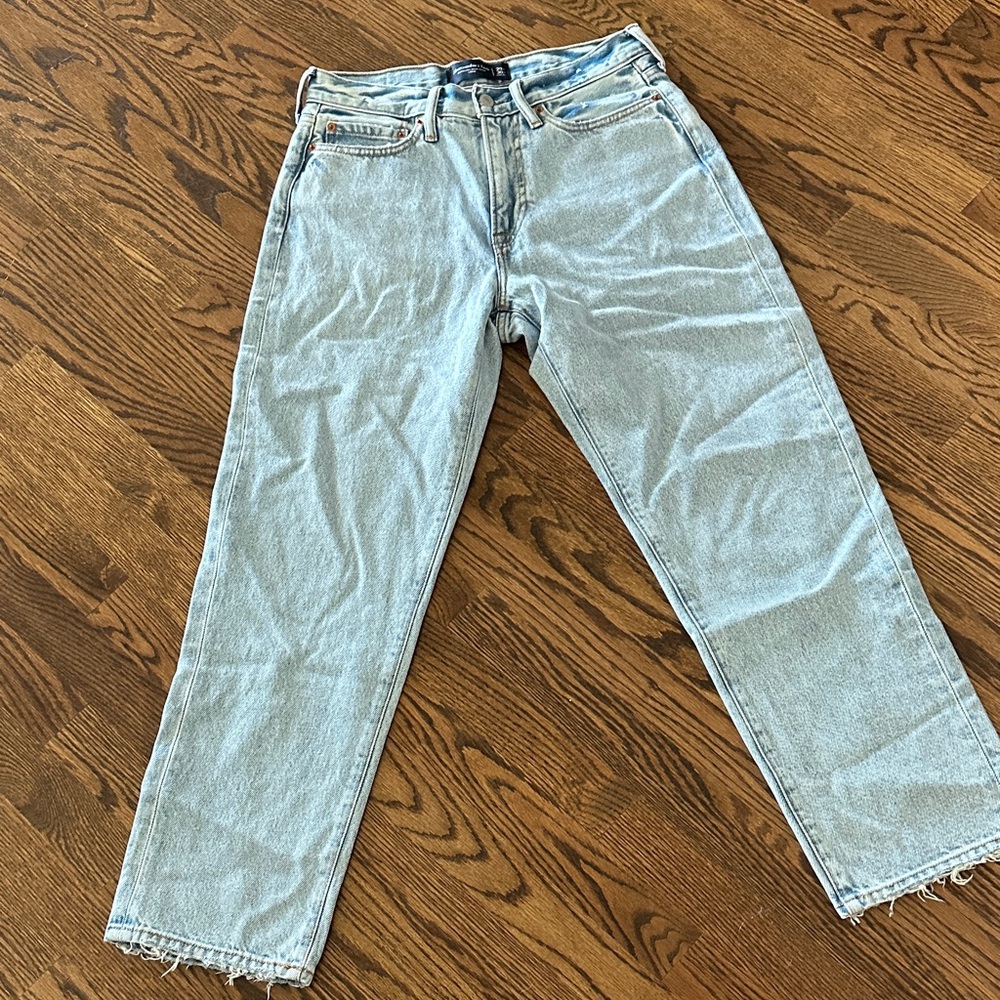 Abercrombie & Fitch Light Blue Straight/Loose Leg Men’s  Jeans